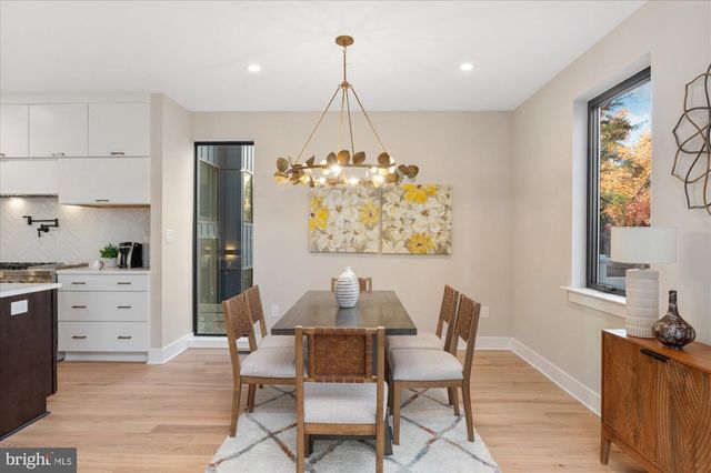 5445 33RD ST NW, Washington, DC 20015