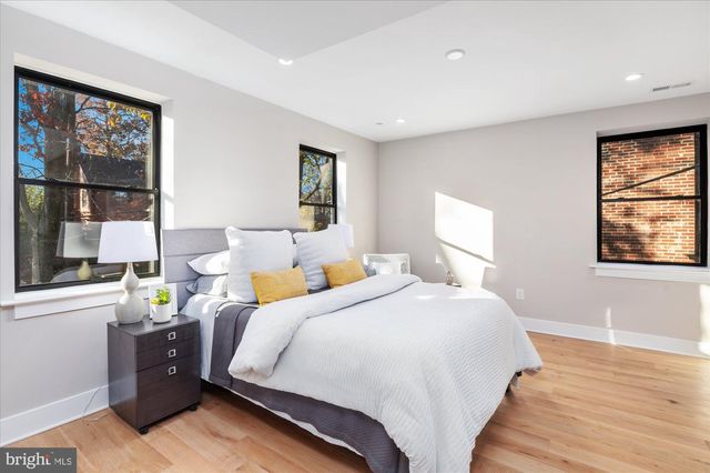 5445 33RD ST NW, Washington, DC 20015