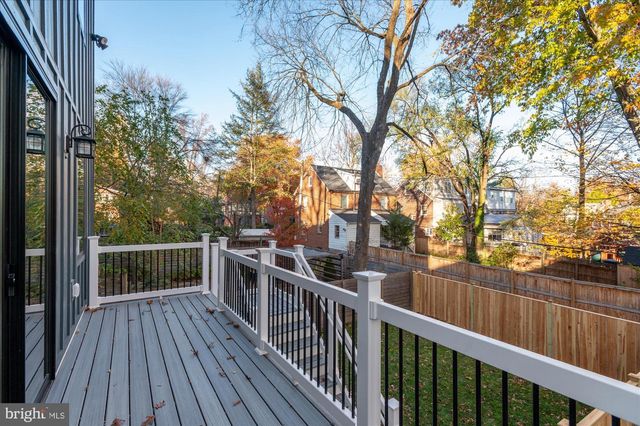 5445 33RD ST NW, Washington, DC 20015