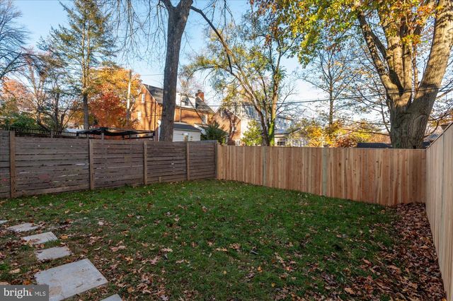 5445 33RD ST NW, Washington, DC 20015