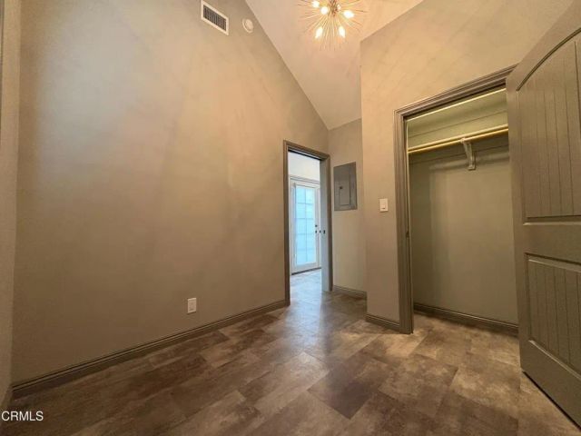 1712 N Lincoln Street, Burbank, CA 91506
