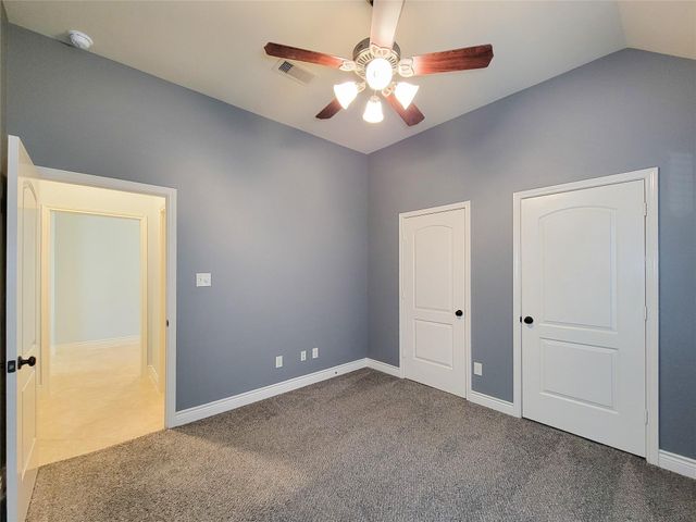 106 Colina Vista Way, Montgomery, TX 77316