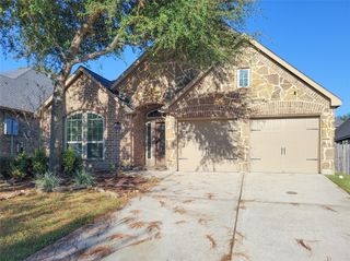 106 Colina Vista Way, Montgomery, TX 77316