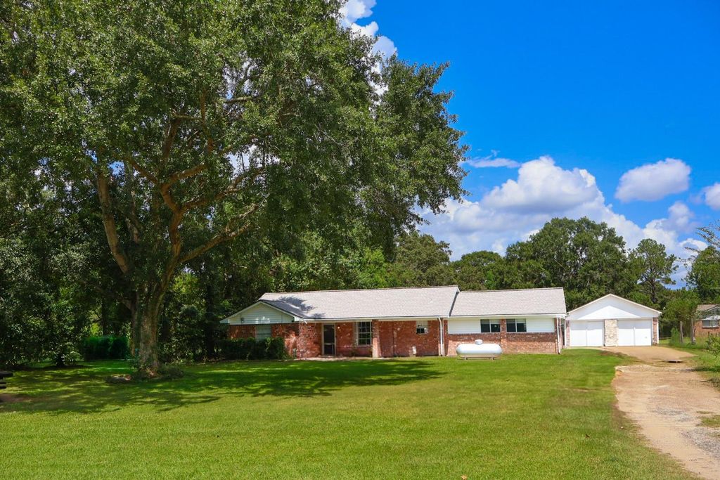 14616 Fm 787 Road W, Cleveland, TX 77327