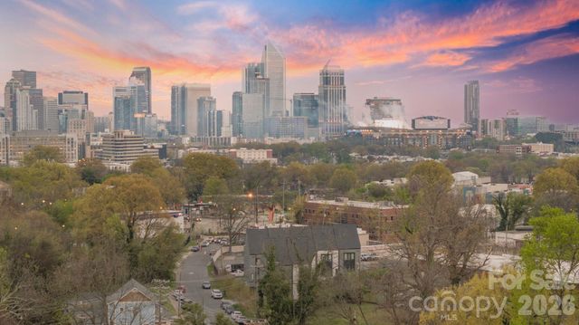 1935 W Trade Street, Charlotte, NC 28216