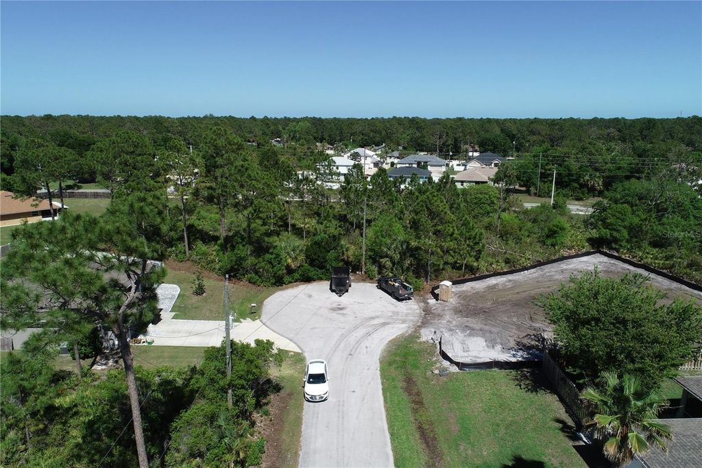 Image 4 of property listing at 5 SERIEMA COURT, Palm Coast, FL 32164