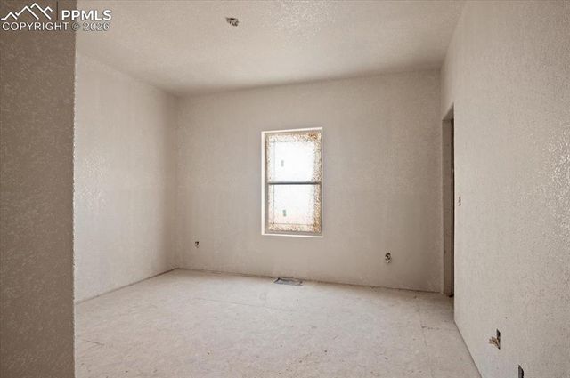 366 N Desert Cove Drive, Pueblo West, CO 81007