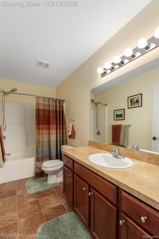 57779 Cider Mill Drive, Lyon Charter Township, MI 48165