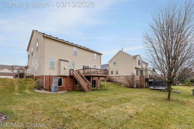 57779 Cider Mill Drive, Lyon Charter Township, MI 48165