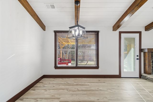 18 Arbor Hills Road N, Talking Rock, GA 30175