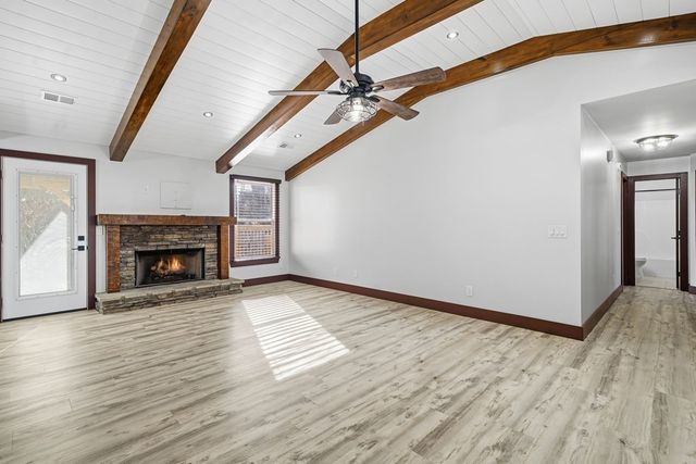 18 Arbor Hills Road N, Talking Rock, GA 30175