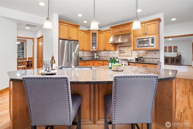 45714 SE 139th Place, North Bend, WA 98045