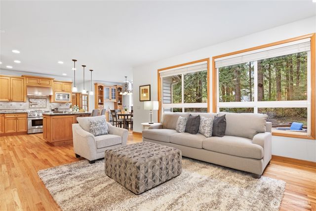 45714 SE 139th Place, North Bend, WA 98045
