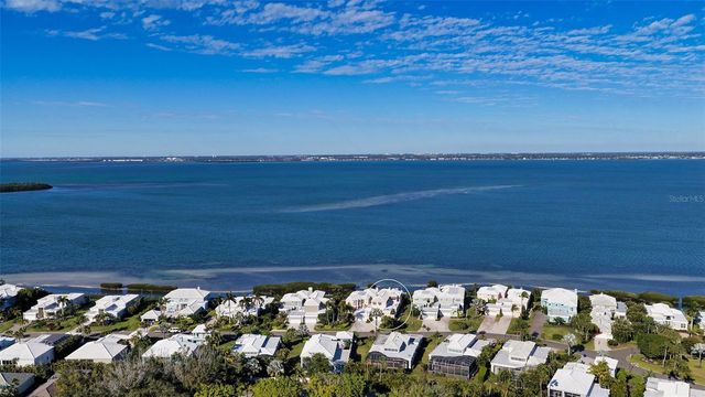 3530 MISTLETOE LANE, Longboat Key, FL 34228