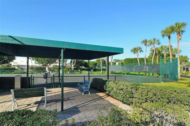 3530 MISTLETOE LANE, Longboat Key, FL 34228