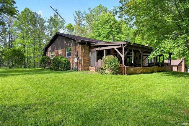 982 E Coonpath Road, Spencer, IN 47460