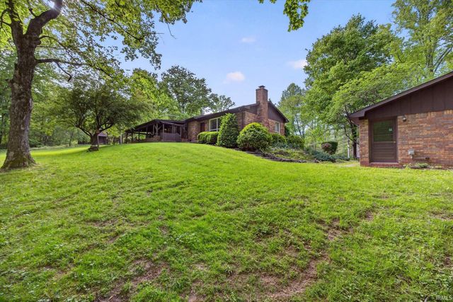 982 E Coonpath Road, Spencer, IN 47460