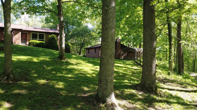 982 E Coonpath Road, Spencer, IN 47460