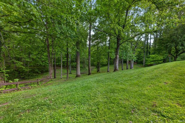 982 E Coonpath Road, Spencer, IN 47460