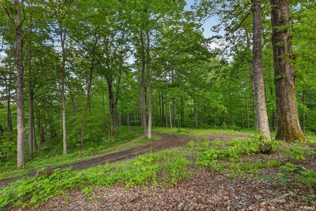 982 E Coonpath Road, Spencer, IN 47460