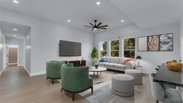 101 Olympia Hills CT, Kingsland, TX 78639