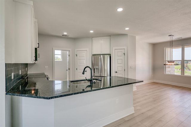 101 Olympia Hills CT, Kingsland, TX 78639