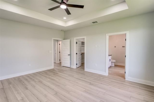 101 Olympia Hills CT, Kingsland, TX 78639