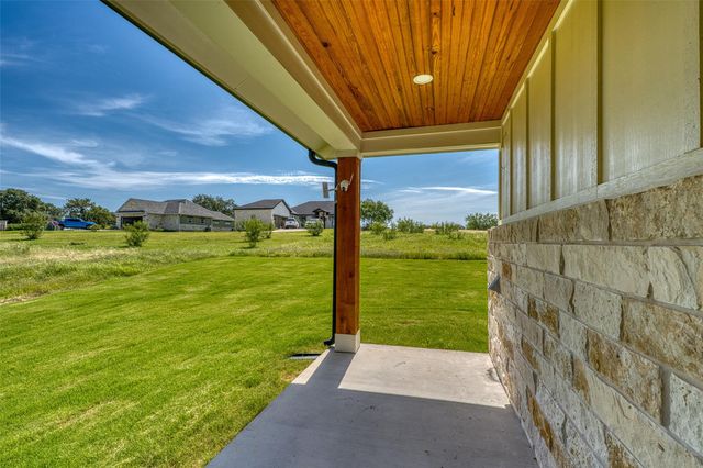 101 Olympia Hills CT, Kingsland, TX 78639