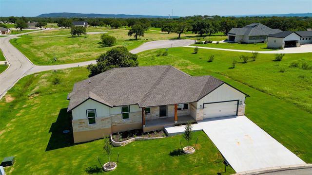 101 Olympia Hills CT, Kingsland, TX 78639