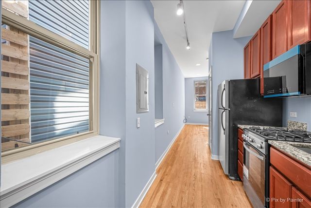 1347 N Greenview Avenue 1F, Chicago, IL 60642