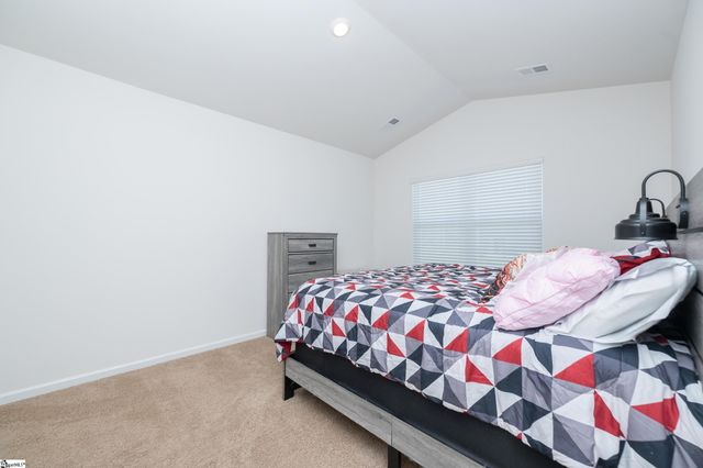 1924 Hunters Run Circle, Woodruff, SC 29388