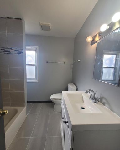 2734 Cleveland Street, Hammond, IN 46323