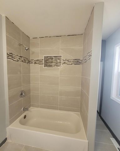 2734 Cleveland Street, Hammond, IN 46323