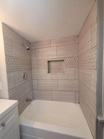 2734 Cleveland Street, Hammond, IN 46323