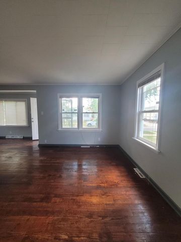 2734 Cleveland Street, Hammond, IN 46323
