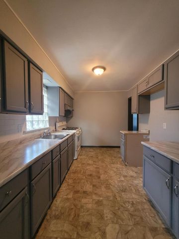 2734 Cleveland Street, Hammond, IN 46323