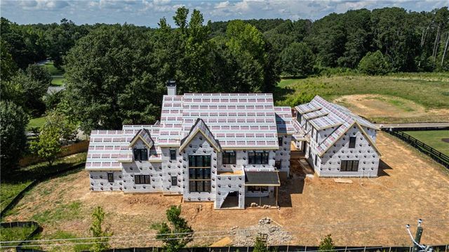 175 Heatherton Lane, Milton, GA 30009