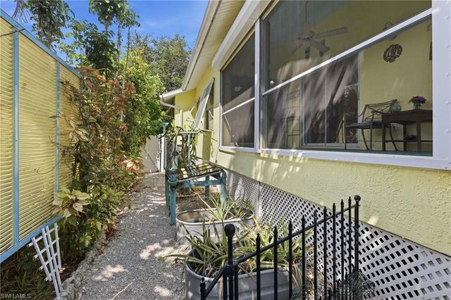 224 Benson ST, Naples, FL 34113