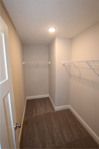 1003 Laurel Hill Dr, West Homestead, PA 15120