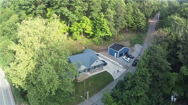 1003 Laurel Hill Dr, West Homestead, PA 15120