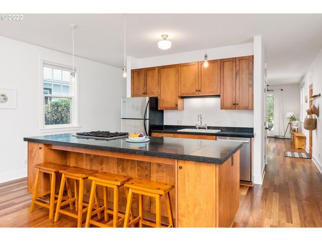 5519 Se 74TH Ave, Portland, OR 97206