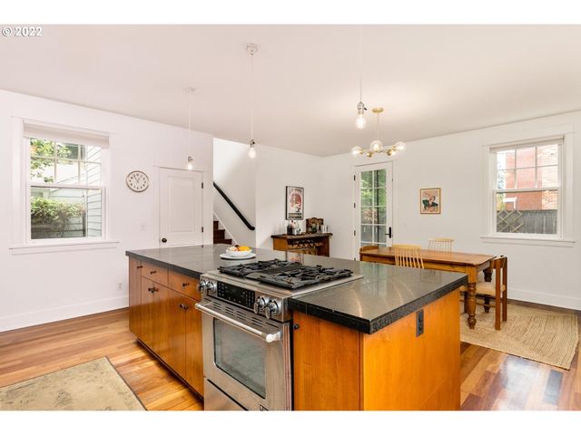 5519 Se 74TH Ave, Portland, OR 97206