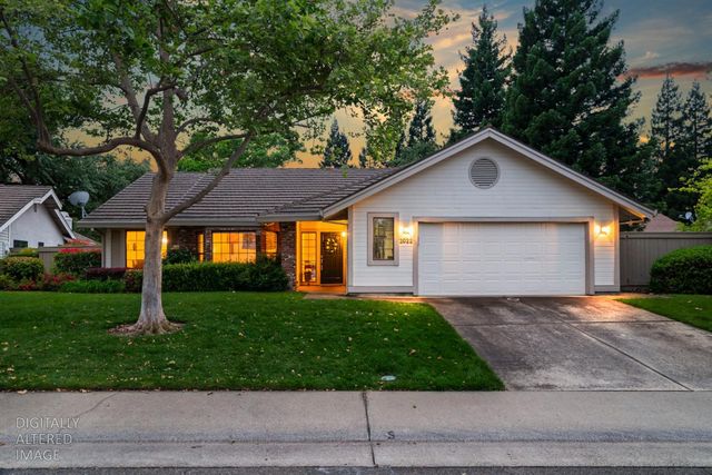 2022 Roaring Camp Dr, Gold River, CA 95670