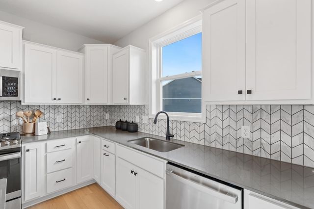 14916 Riverview Lane N, Dayton, MN 55327