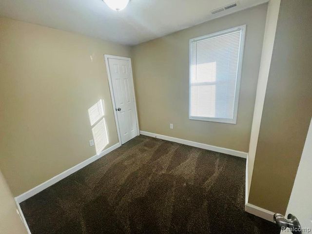 15822 Fairfield Street, Detroit, MI 48238