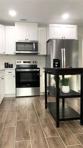 115 S LAKE PLEASANT ROAD, Apopka, FL 32703