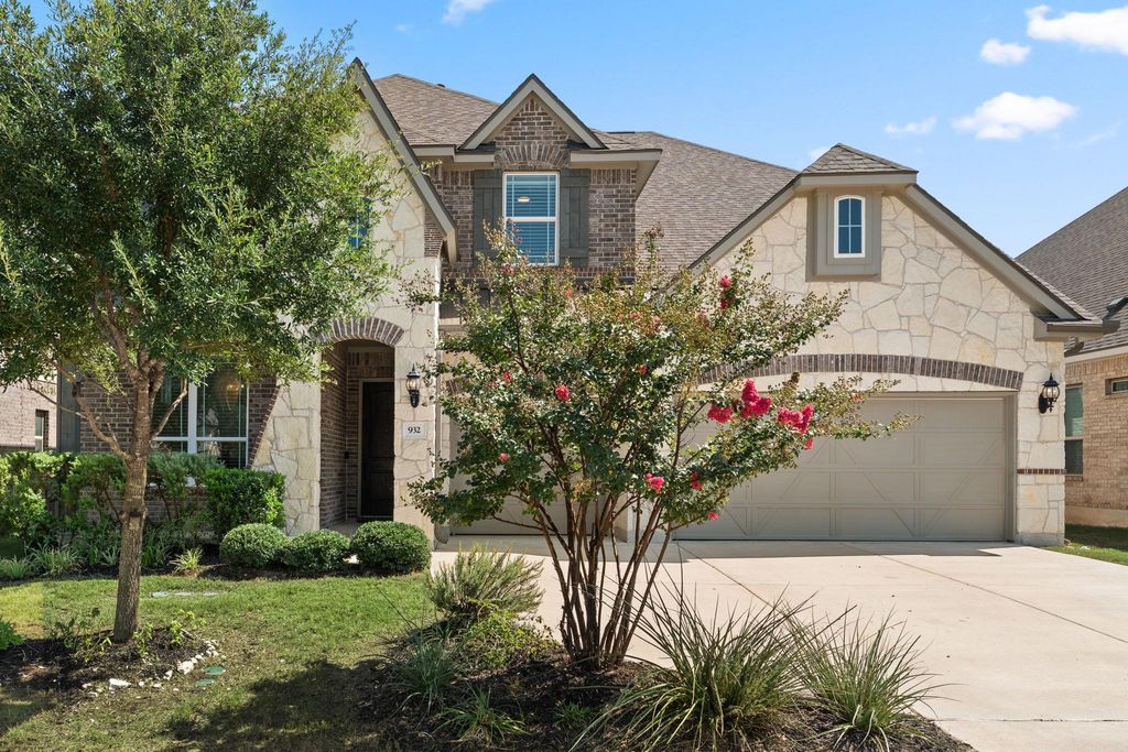 932 Inge LN, Leander, TX 78641