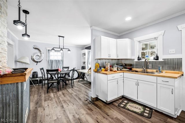 3301 W 122nd Street, Cleveland, OH 44111