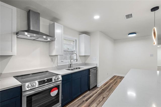 6158 St Gallen N Avenue, Mobile, AL 36608