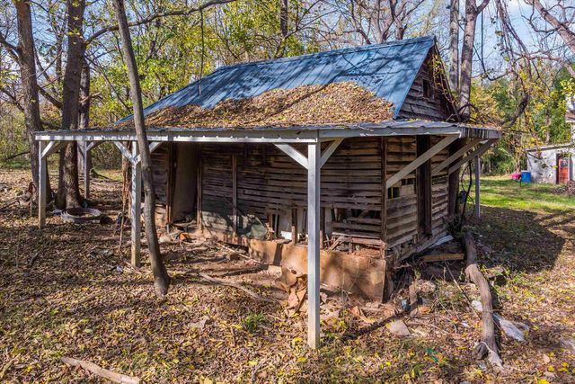 326 & 328 RUNNING PINE RD, Luray, VA 22835